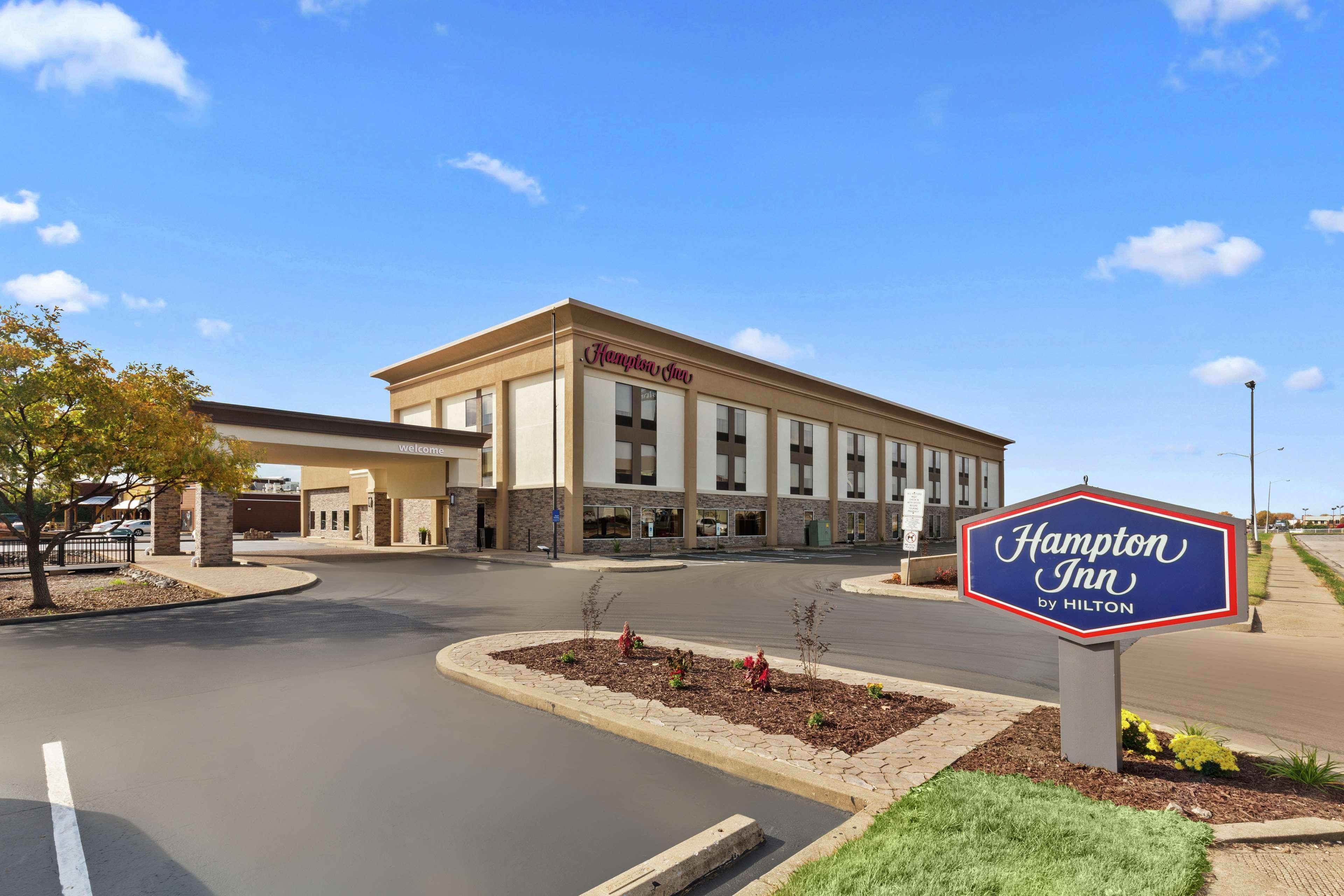 Hampton Inn St. Louis/Collinsville Exterior foto